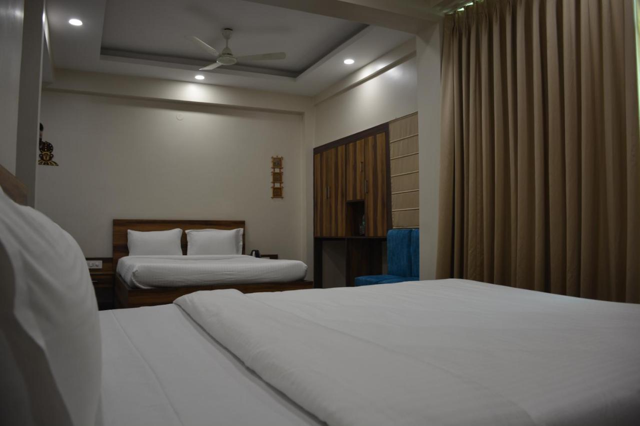Hotel Royal Residency Καλκούτα Εξωτερικό φωτογραφία